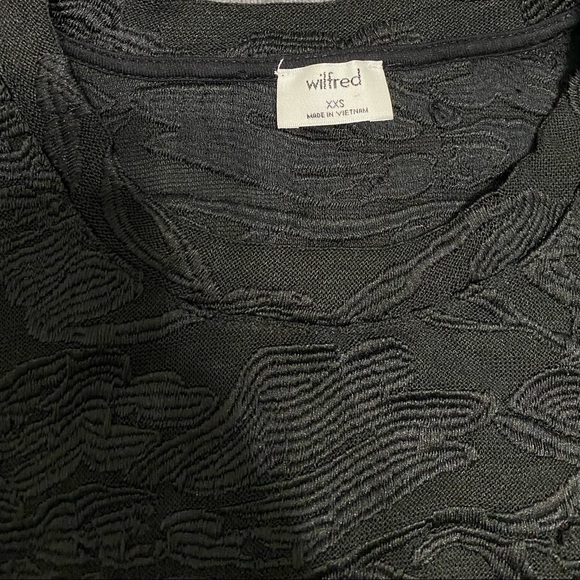 [XXS] Aritzia Wilfred Black Mesh Cropped Top - Picture 3 of 4